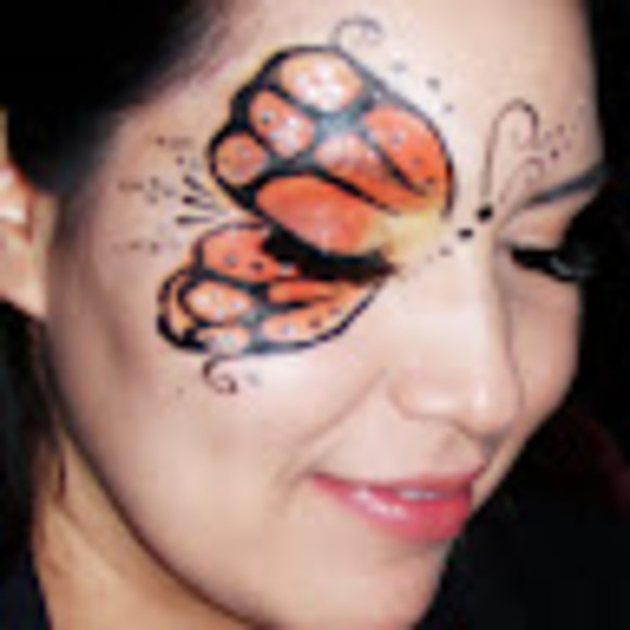 Meet your Posher, Angela - Picture 1 of 1